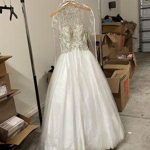 Windsor Ivory Special Occasion/Prom Ball Gown
